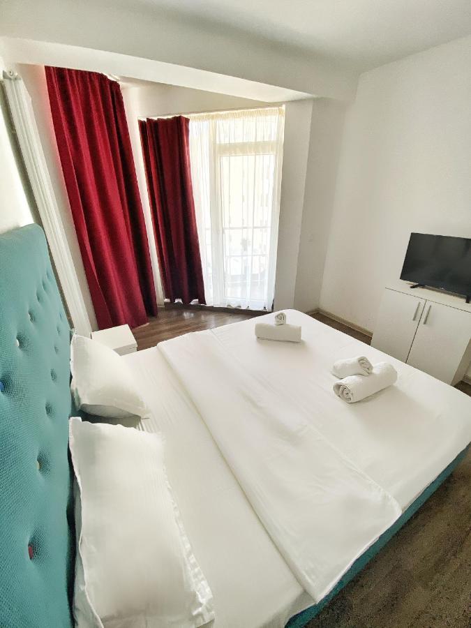 Venetis Sea View Apartment Navodari Exterior photo