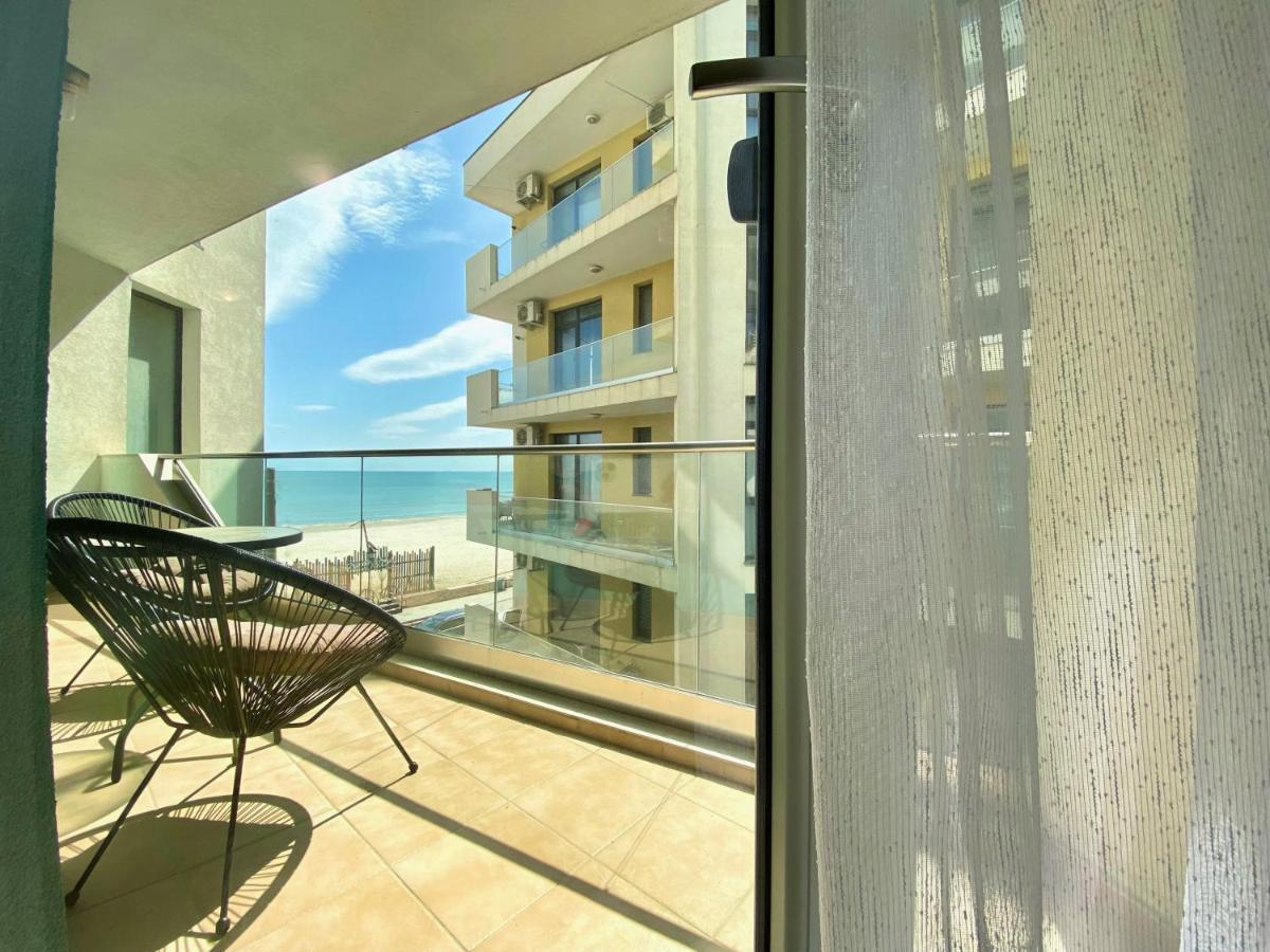 Venetis Sea View Apartment Navodari Exterior photo