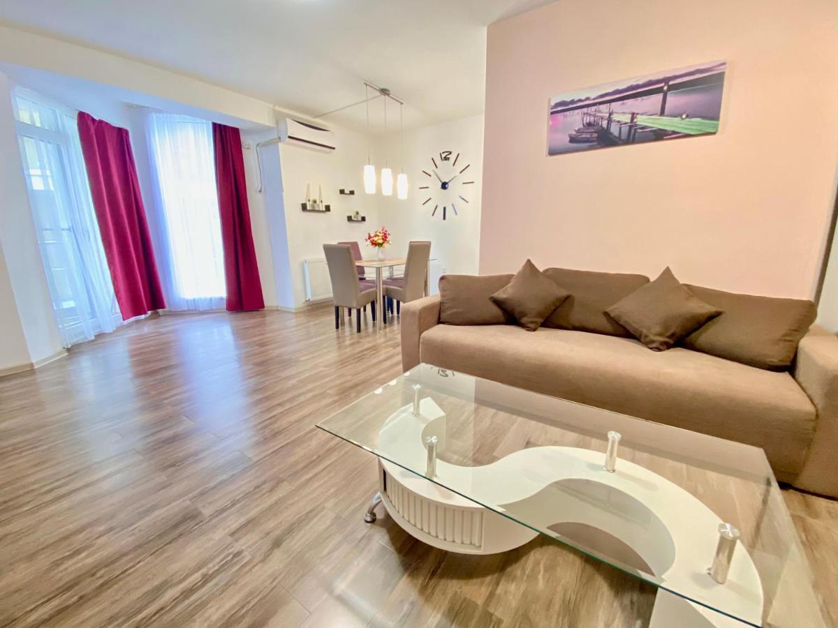 Venetis Sea View Apartment Navodari Exterior photo